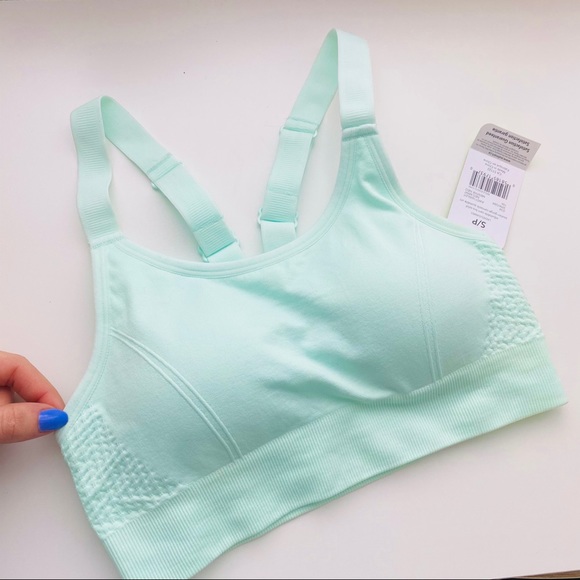 BNWT sports bra - Picture 1 of 3